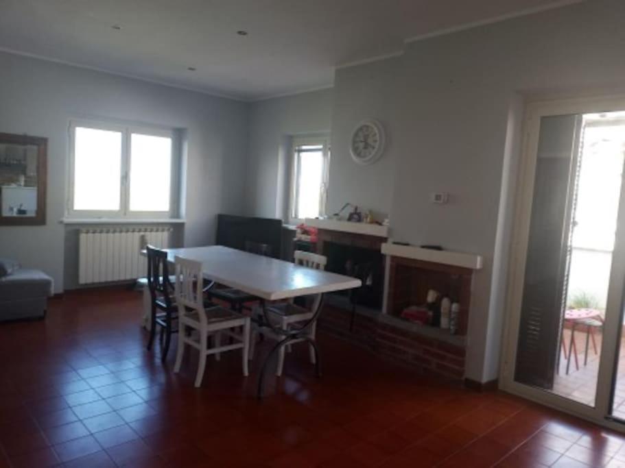 Marina di Cerveteri Appartamento Luminosissimo Con Vista Panoramica מראה חיצוני תמונה